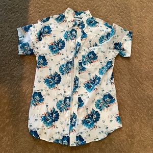 Old Navy Button Down Floral Shirt Mens S